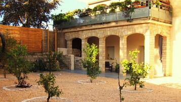 Enceinte de l’hébergement