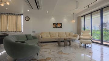 Apartment (2 Bedrooms) | Living area | TV