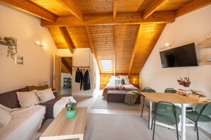 House, Smoking | 1 bedroom, desk, soundproofing - Sofita Rokani II (Kalavrita)