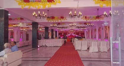 Hotel MeenakshI Palace Kanpur