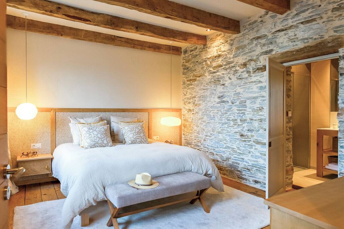 Deluxe Double Room | Free WiFi