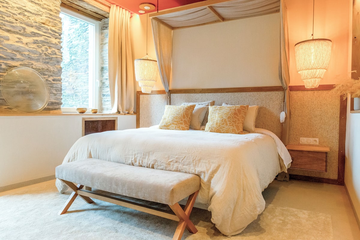 Suite Brévan | 高級寢具、記憶棉床墊、免費嬰兒床、免費 Wi-Fi