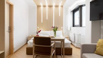 Triple Room, City View