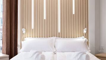 Deluxe Triple Room, City View