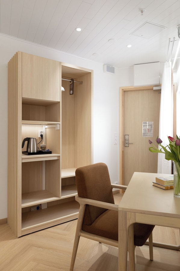 Superior Double Room, City View | Interior - Polar Nook Hotel (Rovaniemi)