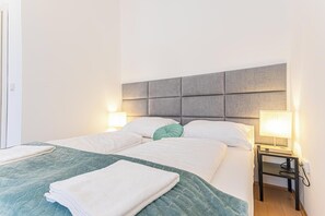 Room - Private Room Long Stay Near Lugner City (Vienna)