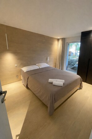 アイロン / アイロン台、インターネット、ベッドシーツ