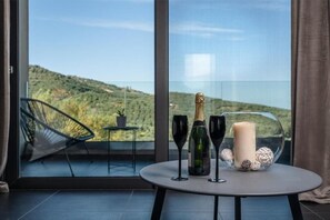 Interior - Calmar Boutique Villa 5min drive to Kolymvari beach with Private Pool  Sea Views (Chania)