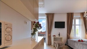 Unclassified image, 2 of 3, button - Via Porto Rooms - Deluxe Double Room With Balcony and Sea View (Split)