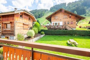 Property grounds - Apartment in Morzine near Pléney Slopes (MORZINE)