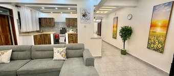 Zuri Cosy Stay Nyali 2 Bedroom, fully furnished