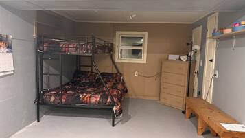 2 chambres, Wi-Fi gratuit, draps fournis