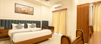 Alpine Stays By Oran Hotels 