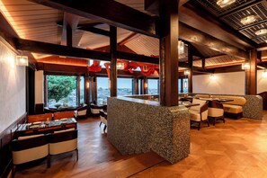Restaurant - The Kings View Luxury Hotel at Lion Hill (Lijiang)