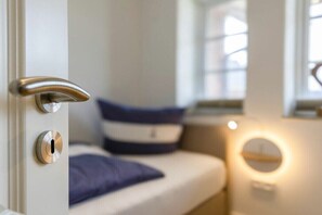 2 habitaciones, tabla de planchar con plancha y wifi gratis 