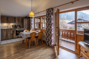 Dining - Holiday apartment no. 7 / Rauschberg (Reit im Winkl)