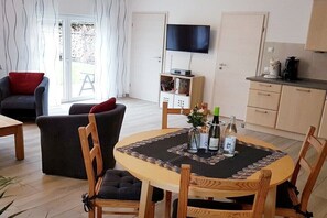Interior - Holiday apartment in Moselkern with barbecue (Moselkern)