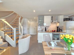 Unclassified image, 2 of 29, button - Vacation apartment Meerglück - Modern vacation apartment Meerglück in Norden with balcony (Norden)