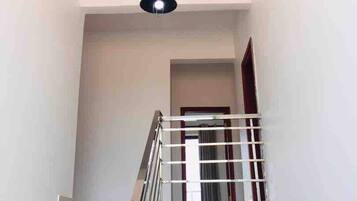 House, 4 Bedrooms, Accessible, Smoking | Interior