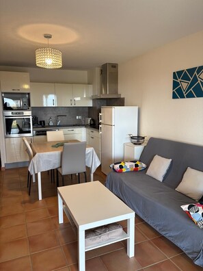 Interior - St Cyprien Beautiful apartment with sea view (Saint-Cyprien)