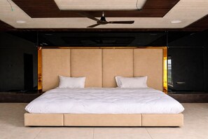 super deluxe room