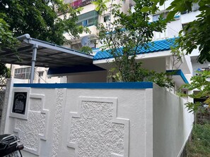 Enceinte de l’hébergement