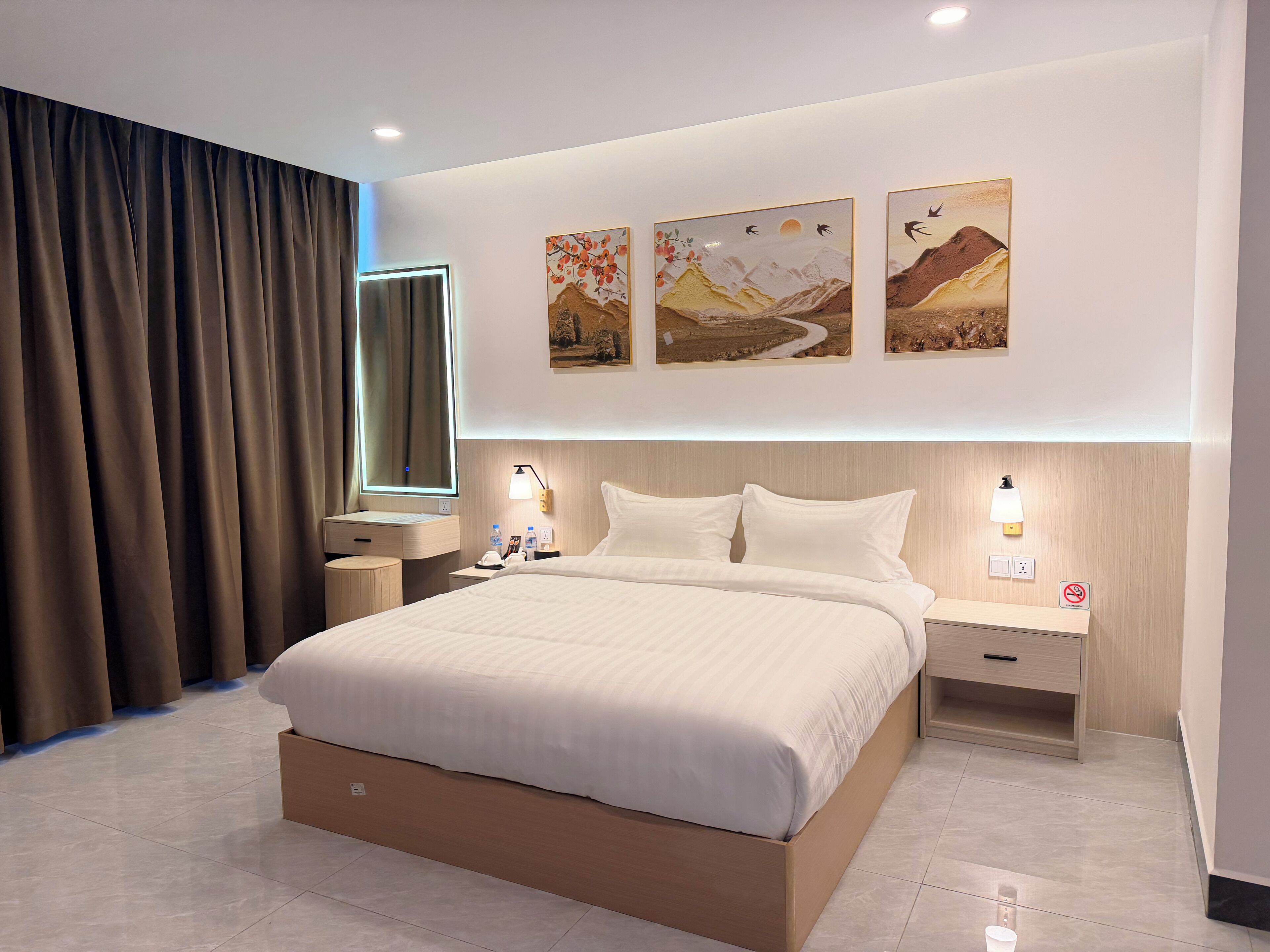 Superior Double Room, City View | Desk, laptop workspace, free WiFi