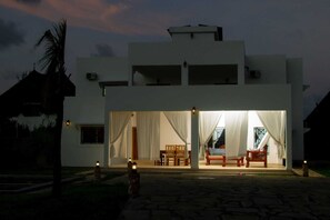 Exterior - Adorable 4-bedroom villa with pool in beautiful Watamu (Watamu)
