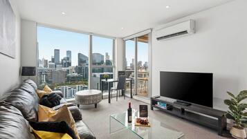 Télévision, espaces bureaux