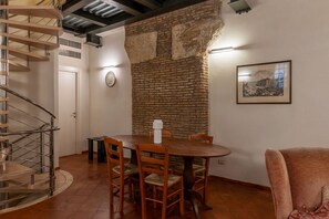 Dining - GuestHost - Palazzo Costaguti in the heart of Rome (Rome)