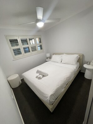 4 Schlafzimmer, Bügeleisen/Bügelbrett, WLAN, Bettwäsche
