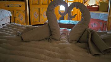 Fer et planche Ă repasser, Wi-Fi, draps fournis