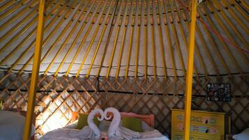 Fer et planche Ă repasser, Wi-Fi, draps fournis