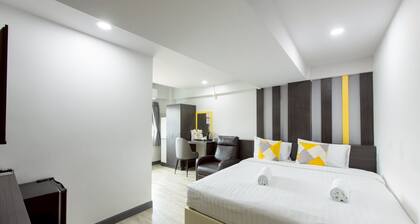 Riski Residence Bangbuathong