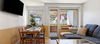Apartamento "Deluxe en zona tranquila" con balcón y wifi