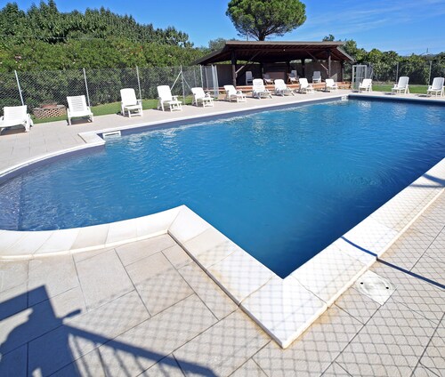 8-person apartment with pool on Tuscan farm near the sea and Bolgheri!