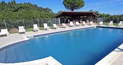8-person apartment with pool on Tuscan farm near the sea and Bolgheri!