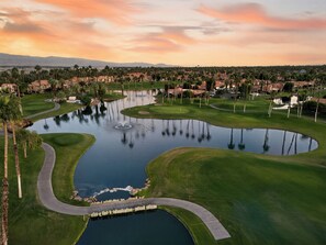 Golf - Golf Course Condo with Mountain Views & Private Patio | Fairway Vista (Palm Desert)