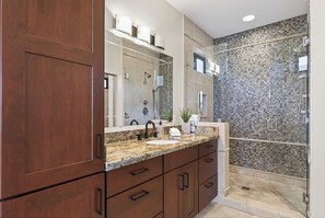 Shower, hair dryer, towels - Golf Course Condo with Mountain Views & Private Patio | Fairway Vista (Palm Desert)