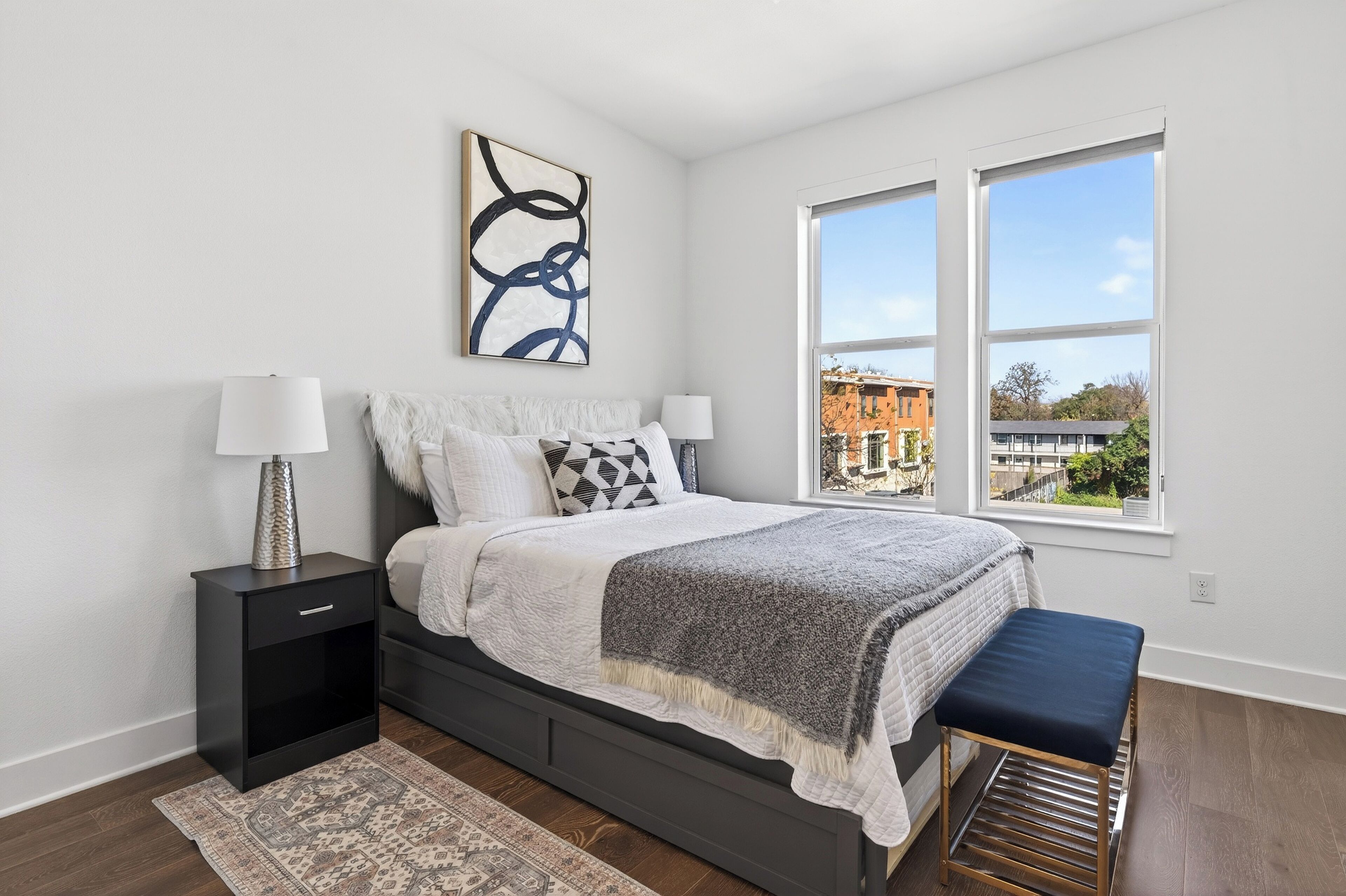 3 soverom, strykejern/-brett, wi-fi (inkludert) og sengetøy