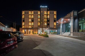 Exterior - Remas Hotel Hat Yai (Khuan Lang)