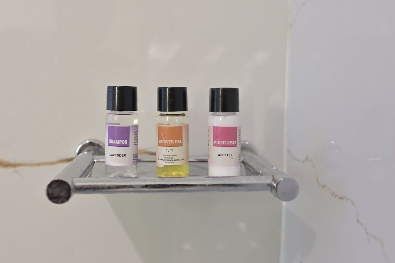 Bathroom amenities