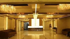 Lobby - De Luxor (Bengaluru)