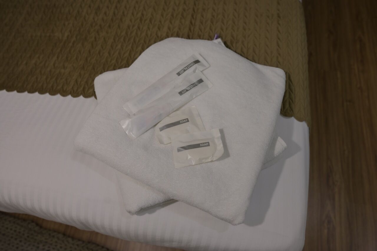 Bathroom amenities