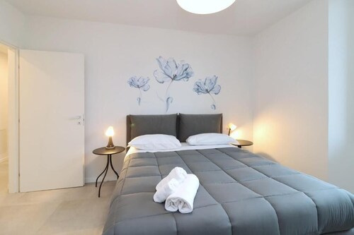 Rose Suite in Florence