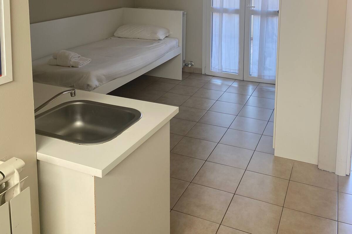 Classic Studio, Balcony, Garden View | WiFi (free)