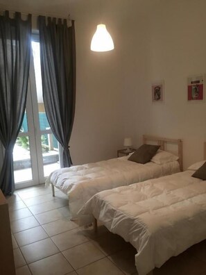 Free WiFi - AB&B LEONARDO ITALIA (Rho)