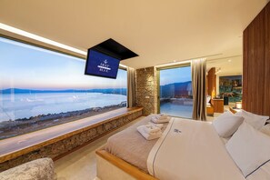 3 bedrooms, in-room safe, iron/ironing board, free WiFi - Villa Deep Blue in Messinia (Kato Verga)