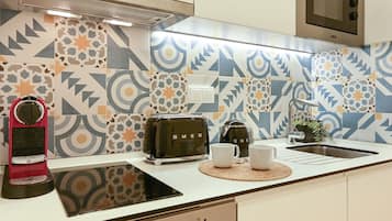 Blackout curtains, iron/ironing board, travel cot, free WiFi