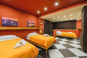 Family Duplex, 1 Bedroom | Individually furnished, free WiFi - Arena House (Genova)